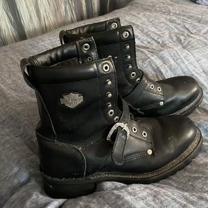 10 mens medium Harley riding boots - all leather